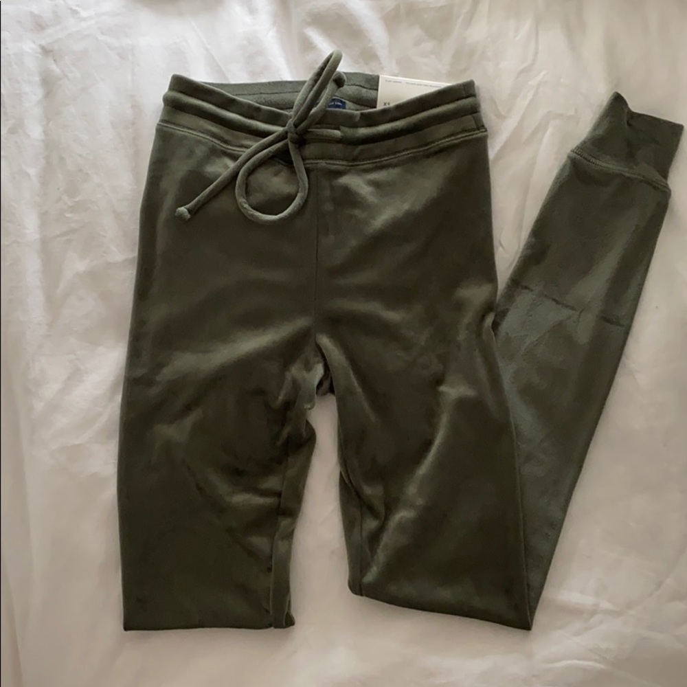 Plush army green legging
